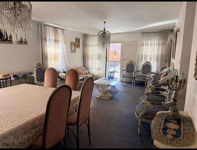 6 BEDROOM HOUSE FOR SALE IN LAUDIUM